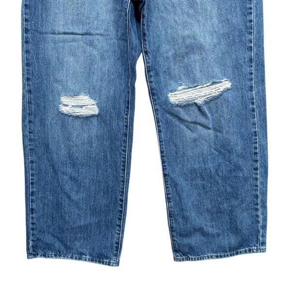 Levi's High Waist Wide Straight Leg Distressed Jeans Size 30 - Picture 4 of 7